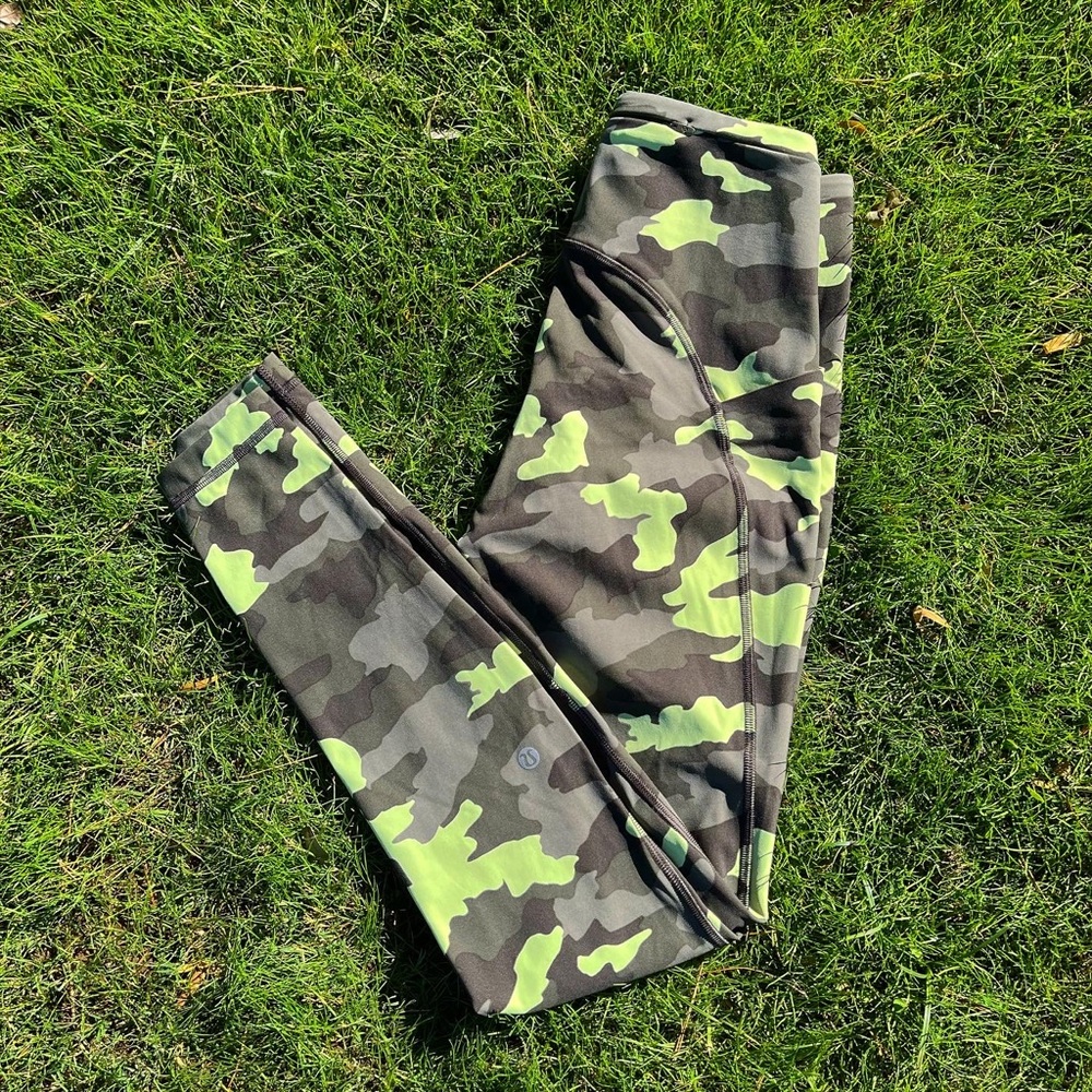 Lululemon Swift Speed High-Rise Tight 28" - Picture 5 of 11